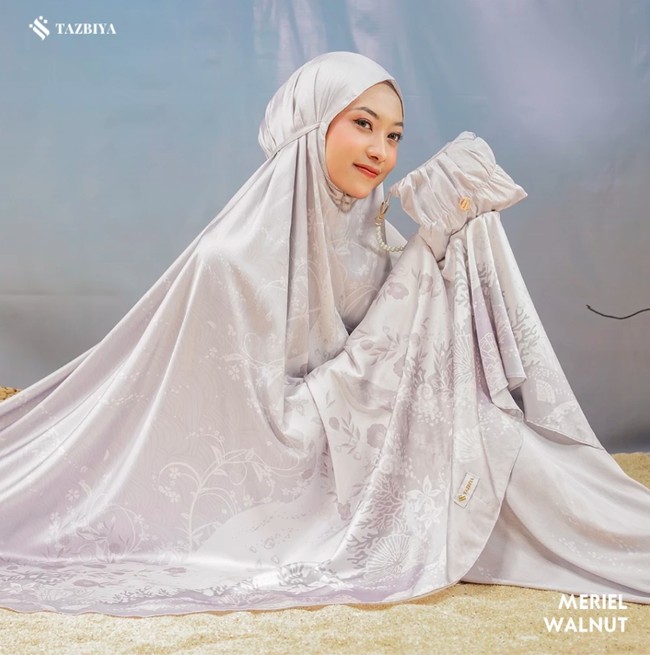 mukena adem 2025 mukena adem 2025