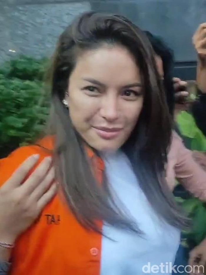 nikita mirzani nikita mirzani