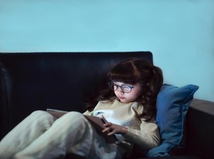 Teknologi Lensa Canggih untuk Perlambat Perkembangan Mata Minus Anak
