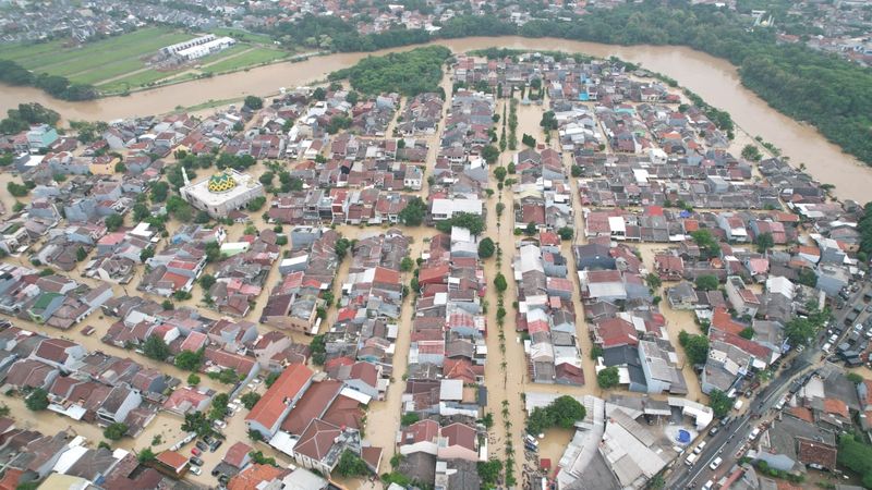 Pantauan udara kondisi banjir di Kota Bekasi Selasa (4/3)-(Pusdatin BNPB)
