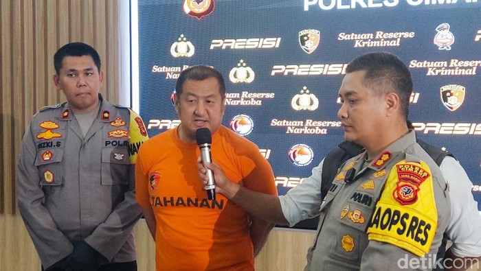 Polisi gelar konferensi pers kasus intimidasi pria bersenpi di Padalarang