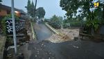Potret Jembatan Rusak Imbas Banjir Bandang di Cisarua