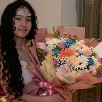 Banyak netizen yang juga menyebut jika Leticia semakin besar semakin cantik dengan rambut panjang kriwilnya. Beautiful like mama, Happy Birthday Leticia! komentar salah seorang netizen. HBD Leticia cantik....Gbu , tambah netizen lain. Foto: Instagram/@itssheilamj