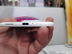 Ponsel Super Tipis Tecno Spark Slim Membetot Perhatian