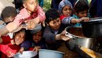 Teriakan Anak-anak Gaza Berebut Makanan untuk Buka Puasa