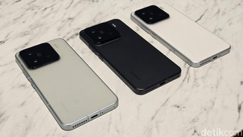 Xiaomi 15 secara global akan tersedia dengan warna black, white, green dan liquid silver. Foto: Fitraya Ramadhanny/detikcom