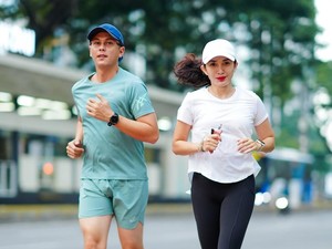 Ussy Sulistiawaty Lega Andhika Pratama Mulai Konsisten Olahraga