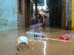 Banjir di Kebon Pala Jakarta Mulai Surut
