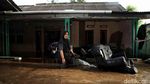 Penampakan Banjir Masih Rendam Kampung Baru Babelan Bekasi