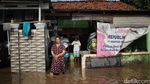 Penampakan Banjir Masih Rendam Kampung Baru Babelan Bekasi