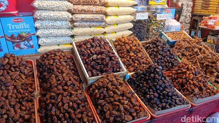 Bisnis Kurma
