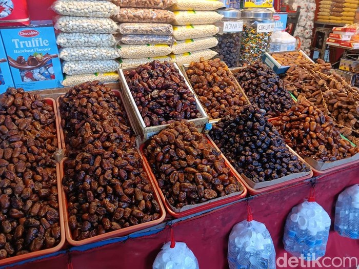Bisnis Kurma