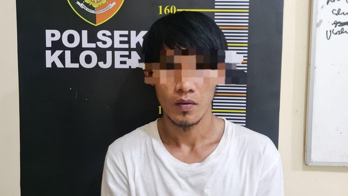 Copet HP di Malang