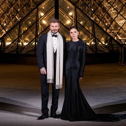 Victoria Bongkar Kebiasaan Tidur David Beckham: Ganteng-ganteng Ngorok