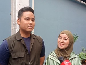 Air Mata Chacha Frederica Jatuh Lagi Bahas Suami Purna Tugas Jadi Pejabat