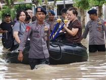 Video: Kemendagri Minta Pemda Sekitar Bantu Pemulihan Pasca-banjir Bekasi