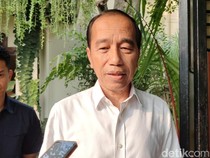 Jokowi Urun Bicara Soal Korupsi Pertamina: Diproses Saja Sesuai Hukum