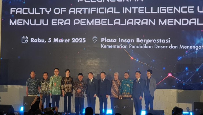 Kemendikdasmen Gandeng UPH untuk latih guru mata pelajaran coding dan AI.