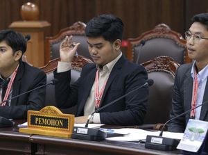 11 Mahasiswa Minta MK Hapus Pasal Larangan Sebar Kebencian di UU ITE