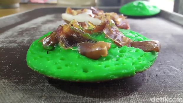 Manisnya Surabi Fla Kurma Yang Cocok Jadi Menu Berbuka Puasa