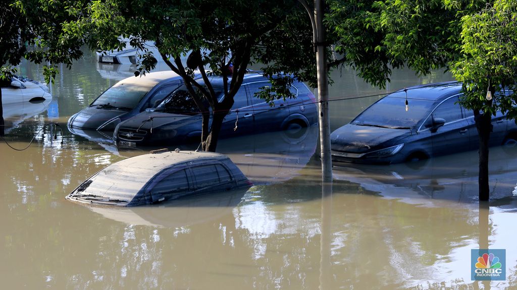 Mega Bekasi Hypermall terdampak banjir. (CNBC Indonesia/Muhamad Sabki)