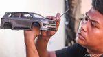 Melihat Pembuatan Miniatur Mobil di Kelapa Gading
