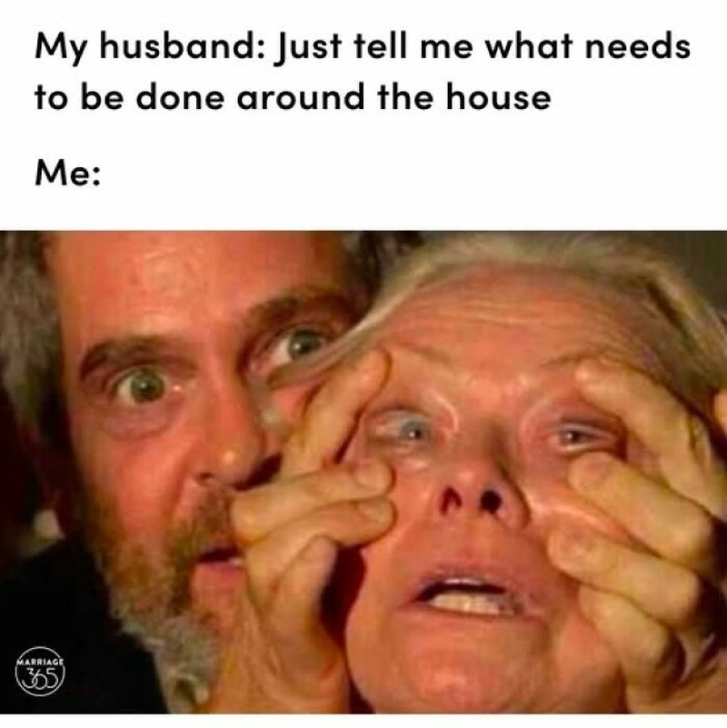 Menjadi orang tua tidak lah mudah. Tetap semangat buat para ibu dan ayah yang sudah menjaga anak kalian -- apalagi sambil puasa. Kudu banyak-banyak sabar!