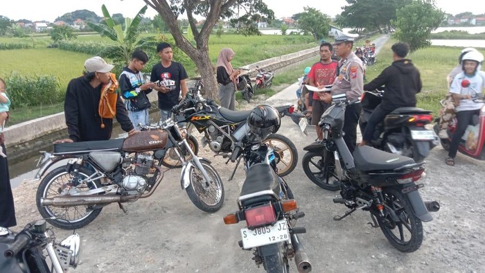Patroli Ngabuburit Digelar Demi Kelancaran-Keamanan Jelang Buka Puasa di Lamongan
