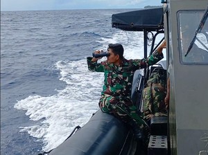 Wanita Penumpang KM Dorolonda Jatuh di Perairan Papua Barat, Tim SAR Cari