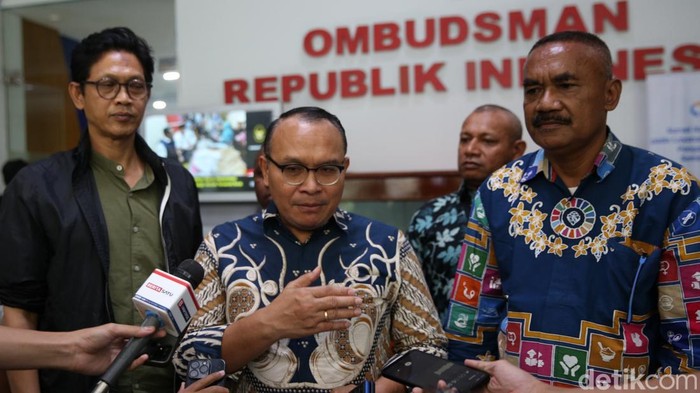 Tenaga Pendamping Profesional (TPP) atau pendamping desa yang diberhentikan oleh Kemendes PDTT karena pernah mencalonkan diri sebagai anggota legislatif mendatangi Ombudsman RI.