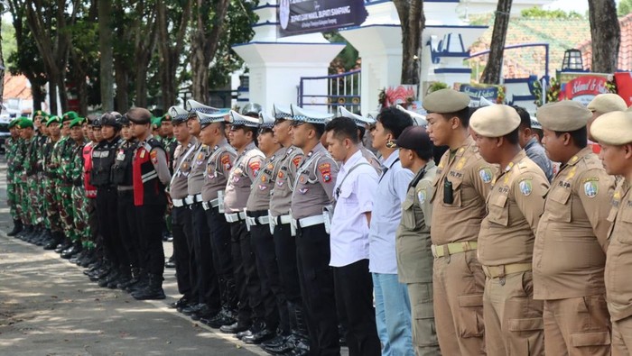 Pengamanan sertijab bupati dan wabup Sampang