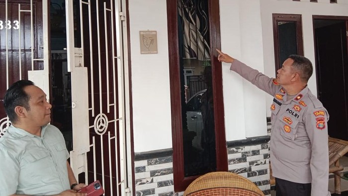 Polisi mendatangi rumah advokat di Lampun yang dilempar bom molotov