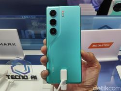 Penampakan Tecno Camon 40 yang Menghentak MWC 2025 Barcelona