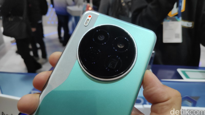 Tecno Camon 40 Premier 5G