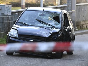 Mobil Tabrak Kerumunan Penggemar Liverpool saat Parade Kemenangan di Inggris