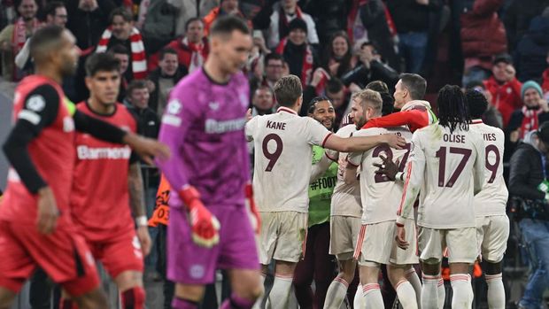 05 March 2025, Bavaria, Munich: Soccer: Champions League, Bayern Munich - Bayer Leverkusen, knockout round, round of 16, first leg, Allianz Arena, Munich players celebrate the 2:0 goal by Musiala. Photo: Peter Kneffel/dpa (Photo by Peter Kneffel/picture alliance via Getty Images)