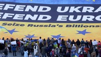 Para pemimpin Eropa berbaris setelahnya untuk menunjukkan solidaritas dengan presiden Ukraina.