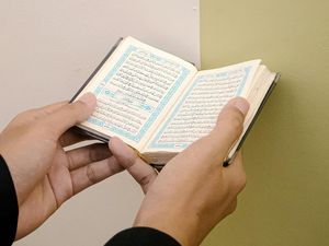 Doa Pendek Setelah Membaca Surat Yasin dan Terjemahannya