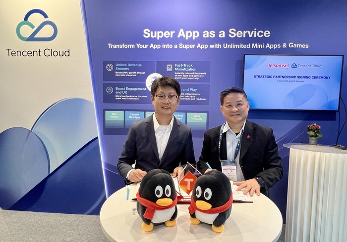 Telkomsel dan Tencent resmi bekerja sama dalam pengembangan solusi AI Generated Content (AIGC), AI Translation, electronic know your customer (e-KYC) berupa Palm Verification, serta kapabilitas AI lainnya untuk pelanggan di segmen B2B dan B2C.