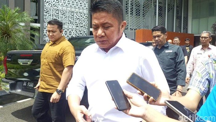 Gubernur Sumatera Selatan Herman Deru