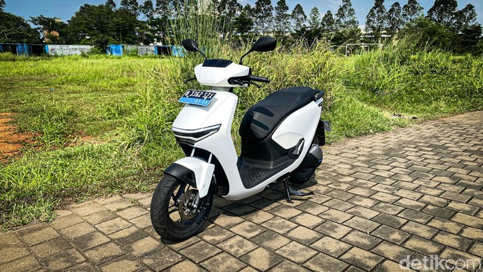 Honda CUV e: