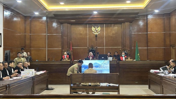 Hotman Paris Bersaksi di Sidang Razman