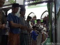Tarawih Cepat di Jombang, 23 Rakaat Hanya 10 Menit