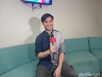 Klarifikasi Kevin Aprilio soal Mobil Sport Nyangkut di Gang Sempit