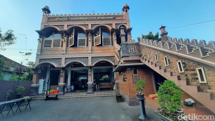 Masjid Djauharotul Imamah yang ada di jalan Kaborongan Kelurahan Pati Kidul Kecamatan Pati, Kamis (6/3/2025).