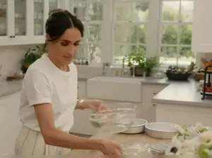 Meghan Markle Buat Campuran Garam Epsom untuk Mandi, Pakar Sebut Risikonya