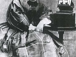 Para Penemu Tanpa Sadar Ciptakan Kehancurannya Sendiri