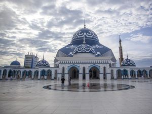 Jadwal Berbuka Batam dan Sekitarnya 1 Maret 2026, Cek di Sini