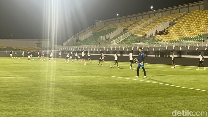 Official training PSM Makassar jelang laga kontra Persebaya di Stadion BJ Habibie.