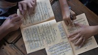 Selama bulan Ramadan di ponpes tersebut santri diwajibkan mengikuti program Ngabuburit Ngaji Kitab Kuning berjudul Arbain Nawawi dan Nashoihul Ibad.
